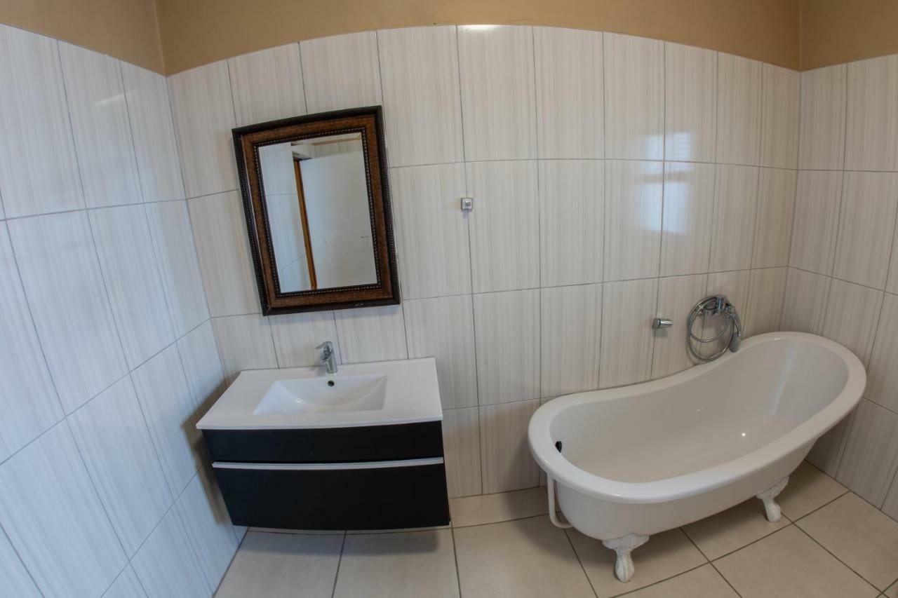 Meransha Self Catering Cc Walvis Bay Eksteriør billede