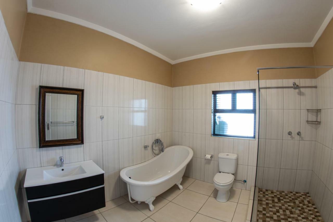 Meransha Self Catering Cc Walvis Bay Eksteriør billede