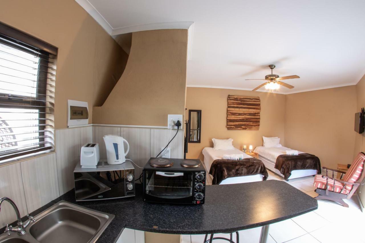 Meransha Self Catering Cc Walvis Bay Eksteriør billede