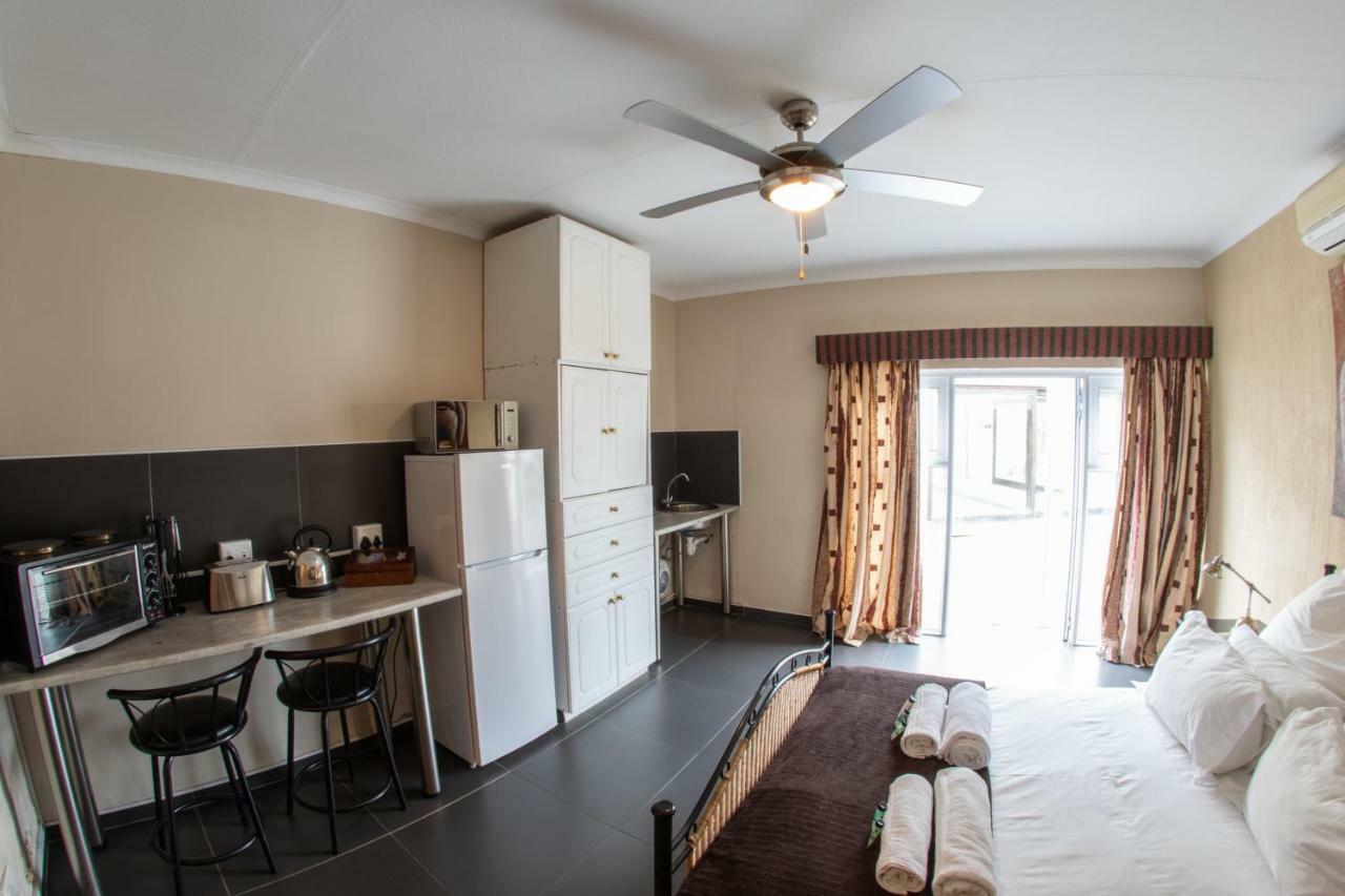Meransha Self Catering Cc Walvis Bay Eksteriør billede