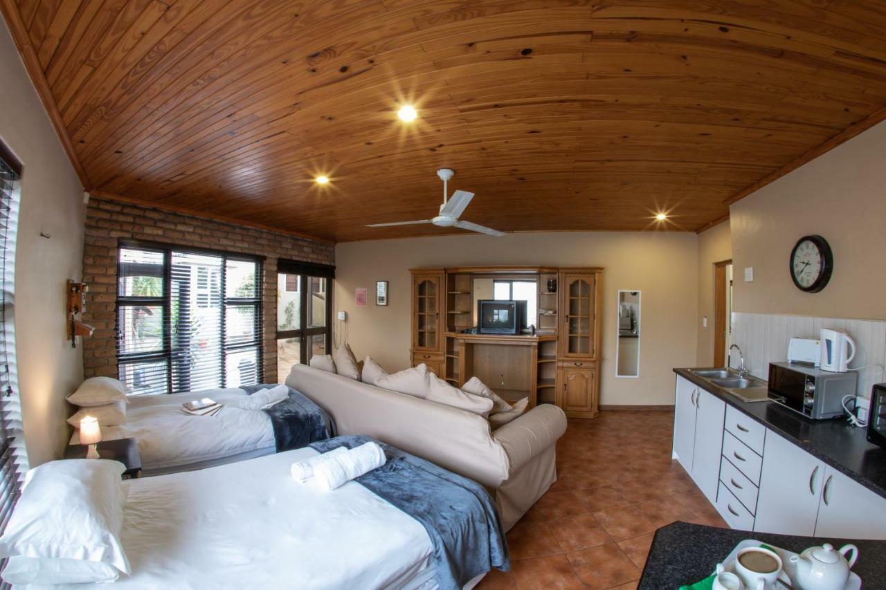 Meransha Self Catering Cc Walvis Bay Eksteriør billede
