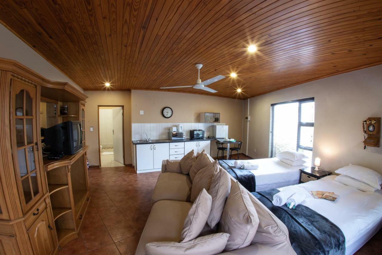 Meransha Self Catering Cc Walvis Bay Eksteriør billede
