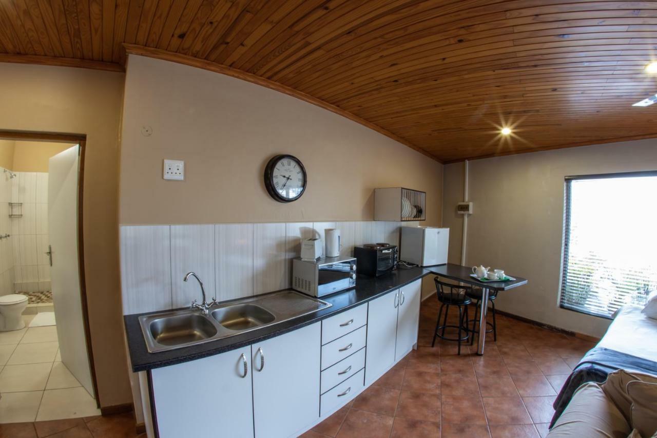 Meransha Self Catering Cc Walvis Bay Eksteriør billede