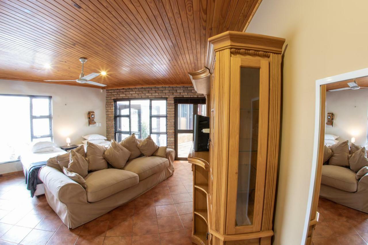 Meransha Self Catering Cc Walvis Bay Eksteriør billede