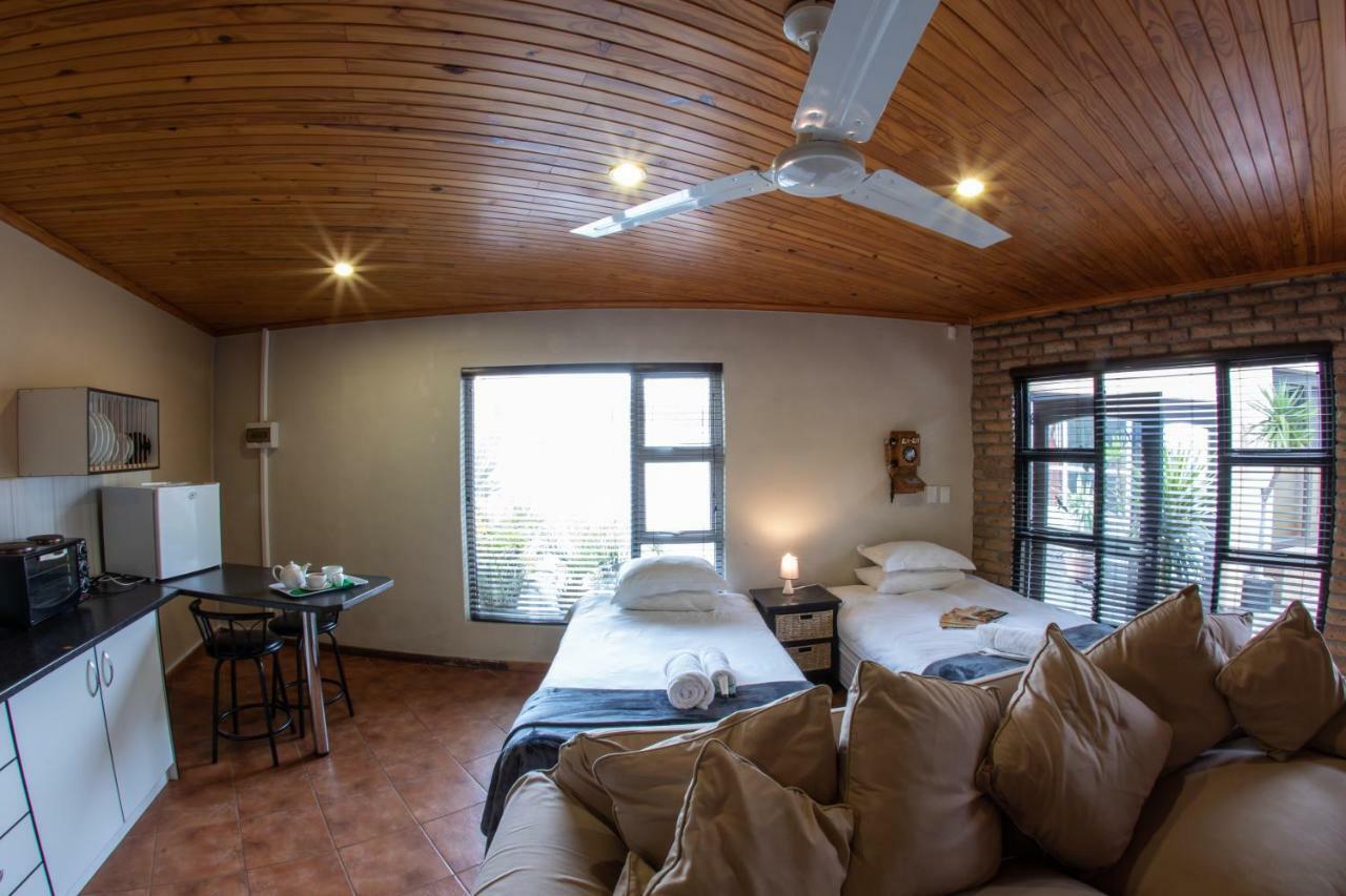 Meransha Self Catering Cc Walvis Bay Eksteriør billede