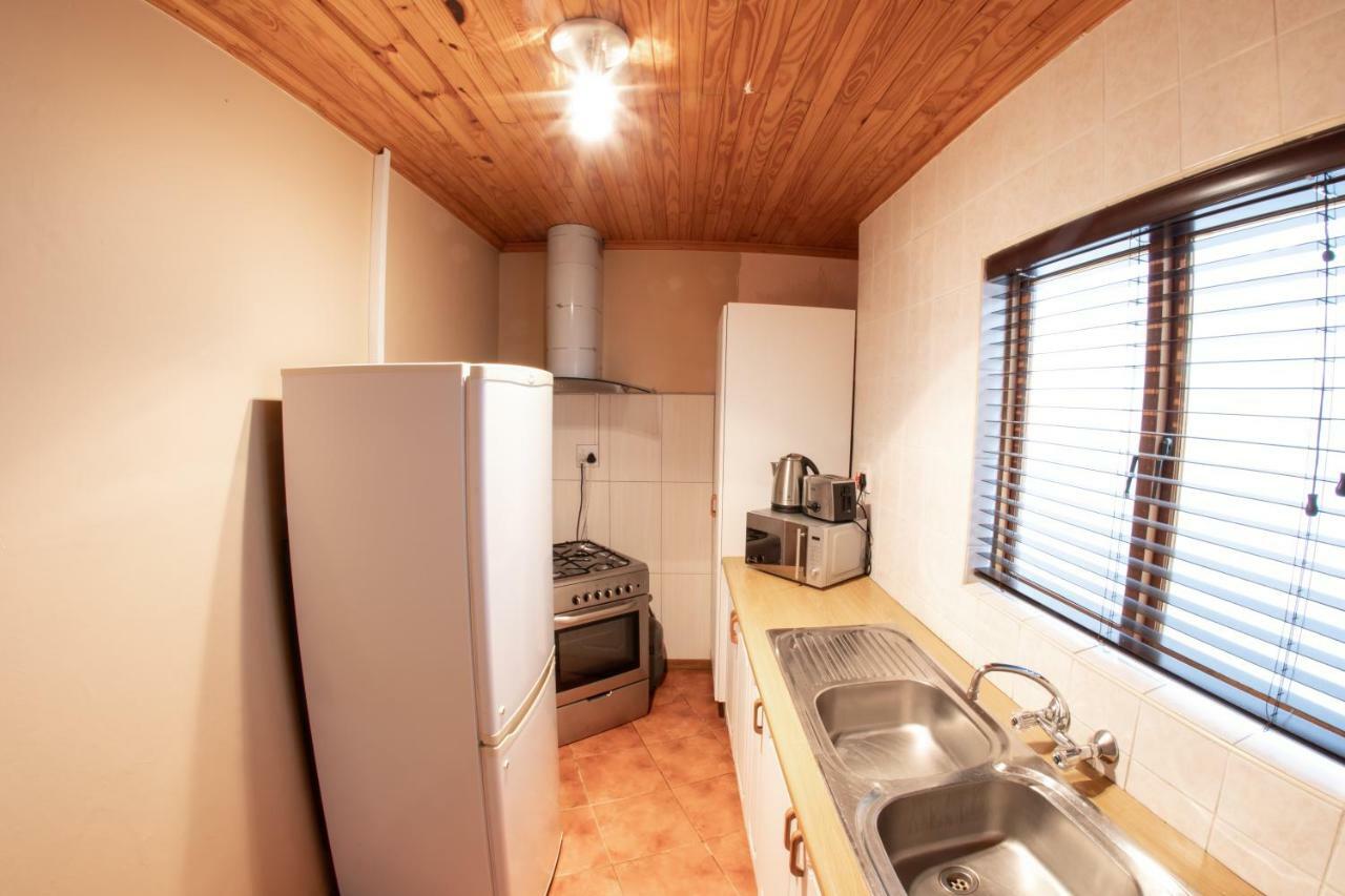 Meransha Self Catering Cc Walvis Bay Eksteriør billede
