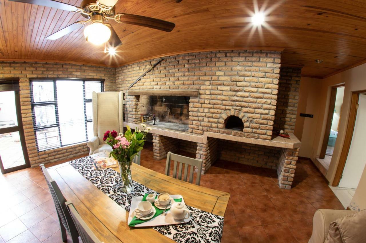 Meransha Self Catering Cc Walvis Bay Eksteriør billede