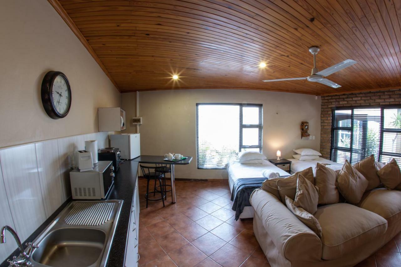 Meransha Self Catering Cc Walvis Bay Eksteriør billede